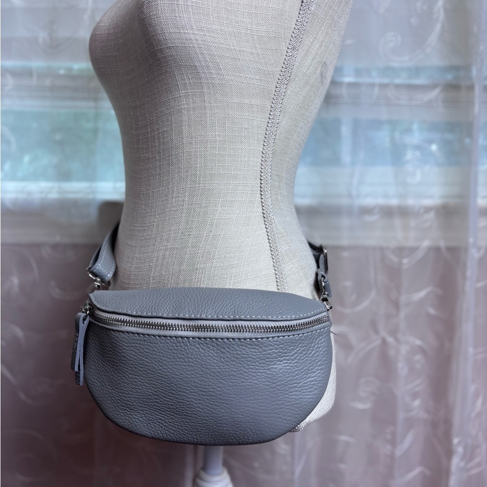 Minimalist Grey Crossbody Belt Bag - Picture 7 of 16